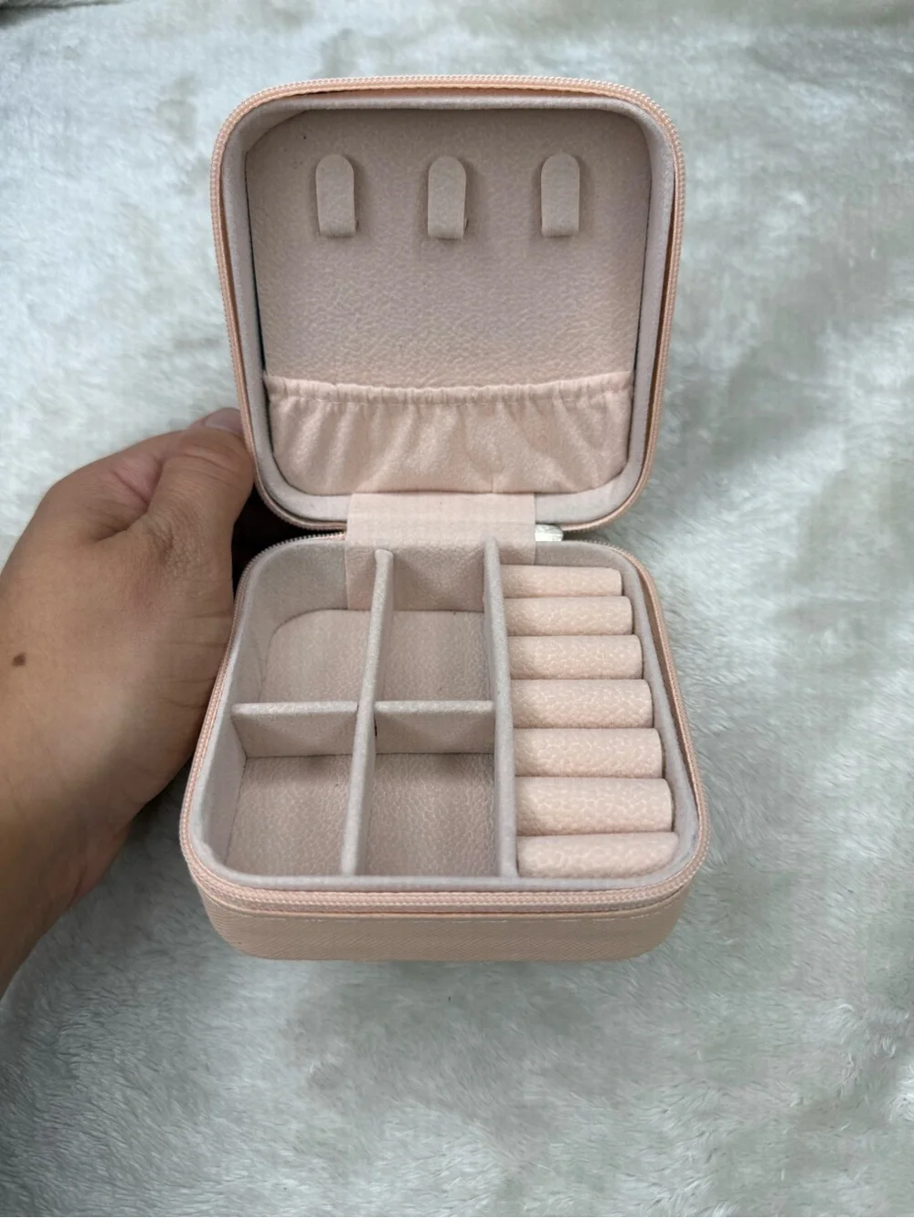Blush Pink Travel Jewelry Organizer Case – Compact Jewelry Box